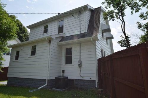 252 Circle Dr, Springfield OH  45503-3300 exterior