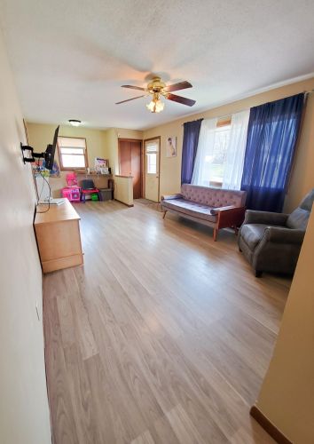 626 Grange Ave, Saint Paul MN  55128-4333 exterior