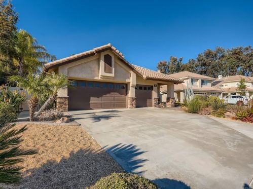 32378 Corte Las Cruces, Temecula, CA 92592-6324
