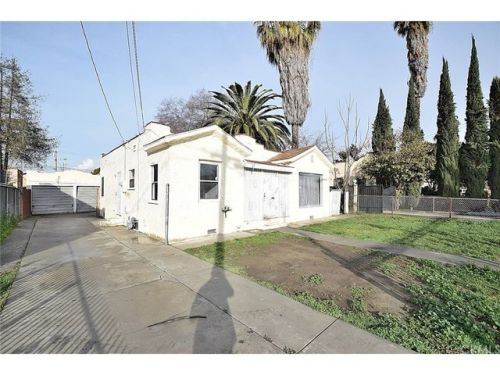 715 Spring Ave, Compton, CA 90221-2018