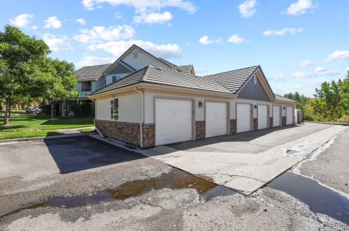 22650 Ontario Dr, Denver CO  80016-2730 exterior