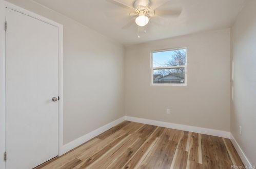 1084 Cleveland Pl, Denver CO  80601-2241 exterior