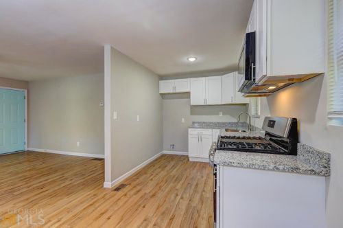 40 Harriette Dr, Stockbridge GA  30281-3867 exterior