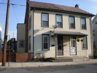 1909 Scull St, Lebanon, PA 17046-2780