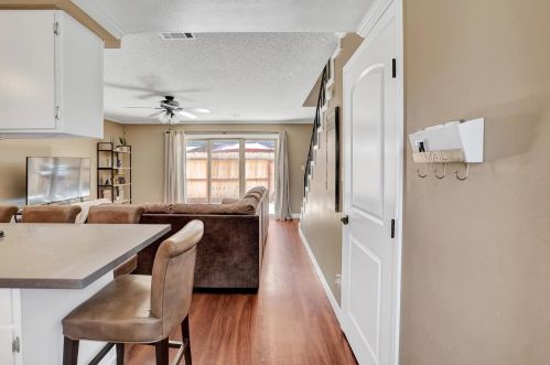 2344 Turner Rd, Lodi, CA 95242-2164
