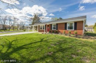 208 Garner Ave, Waldorf, MD 20602-2934