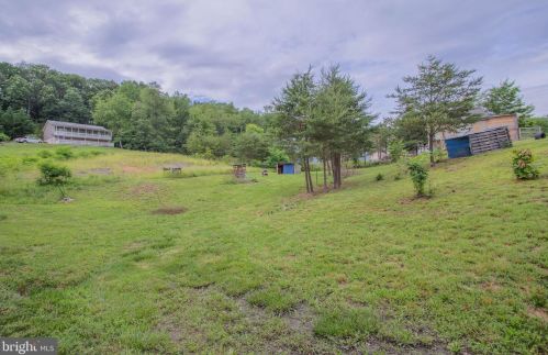 116 Solomons Ct, Hedgesville WV  25427-3723 exterior