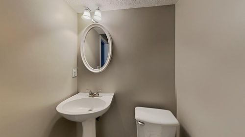 5920 Colonnade Dr, Rex GA 30273-5014 exterior