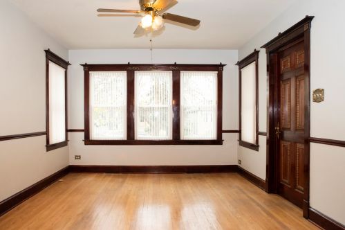 5710 School St, Chicago, IL 60634-4347