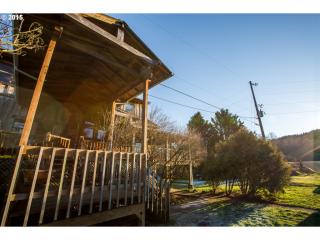 67836 Nehalem Hwy, Vernonia OR  97064-9751 exterior