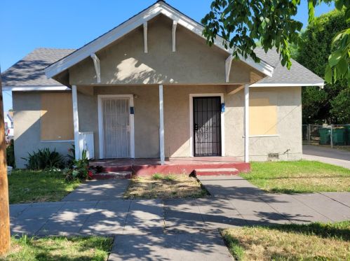 501 4th St, Stockton, CA 95206-1928