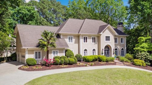 5485 Errol Pl, Atlanta GA  30327-4871 exterior