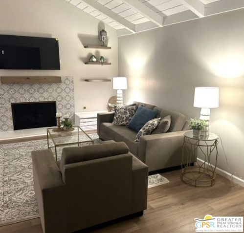 2488 Miramonte Cir, Palm Springs, CA 92264-5786