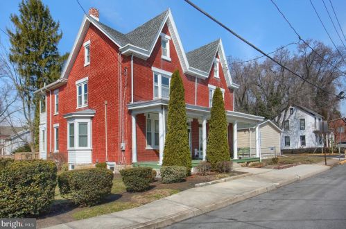 734 West St, Carlisle, PA 17013-1968