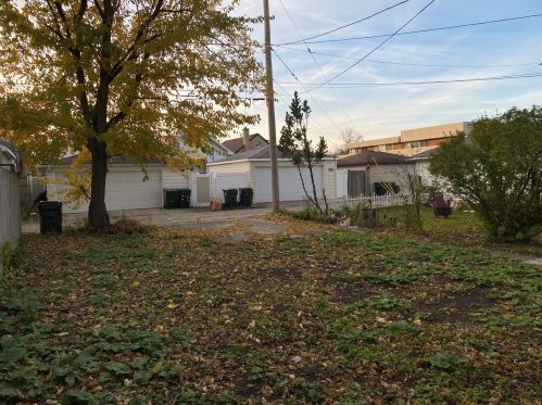 3106 Oak Ave, Brookfield, IL 60513-1316