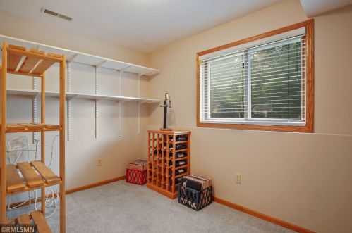 4460 Hamilton Dr, Saint Paul MN  55123-1974 exterior