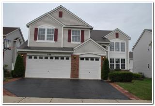 2155 Sudbury St, Naperville, IL 60564-8484
