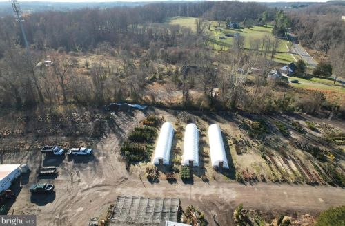 211 Ednor Rd, Silver Spring MD 20905-5134 exterior