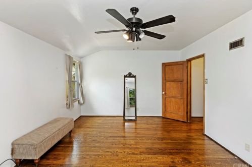5690 Riverside Ave, Riverside CA  92506-1837 exterior