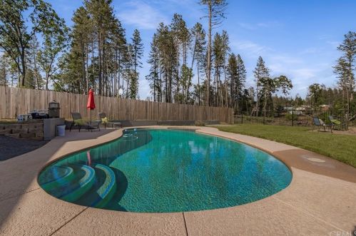 6286 Harvey Rd, Paradise, CA 95969-3441