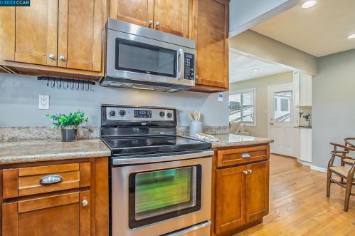94 Gilrix Dr, Pacheco, CA 94553-3038