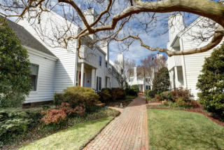 230 Boundary St, Williamsburg VA  23185-3610 exterior
