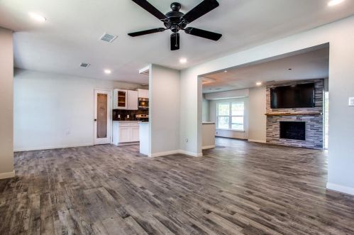 3101 Conejos Dr, Fort Worth TX  76116-4908 exterior
