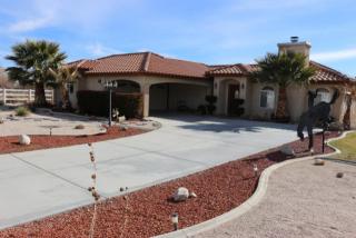 8722 Avenue, Lancaster, CA 93536-8784