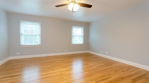 480 81 St, Willowbrook IL  60527-5985 exterior