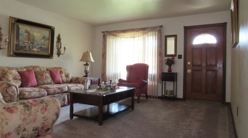 6810 Illinois Ave, Hammond, IN 46323-1730