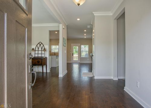 2320 Cotton Gin Row, Jefferson GA  30549-8812 exterior