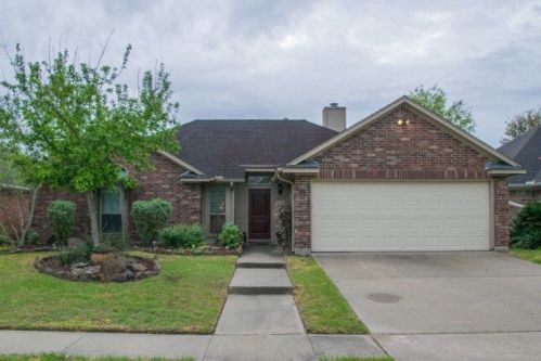 408 Stone Gate Dr, Victoria, TX 77904-2921