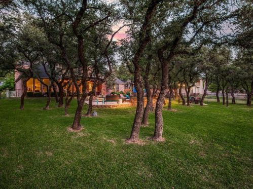 9301 Dosier Cv, Fort Worth TX  76179-3284 exterior