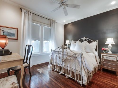 3701 Crestline Rd, Fort Worth TX  76107-3333 exterior