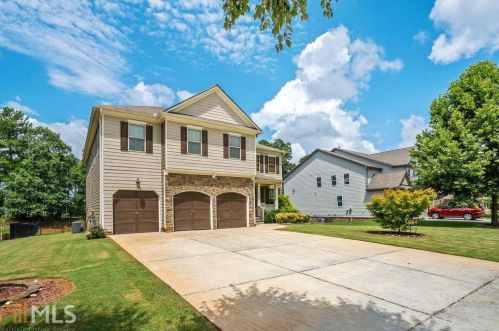 7703 Watson Cir, Locust Grove, GA 30248-7430
