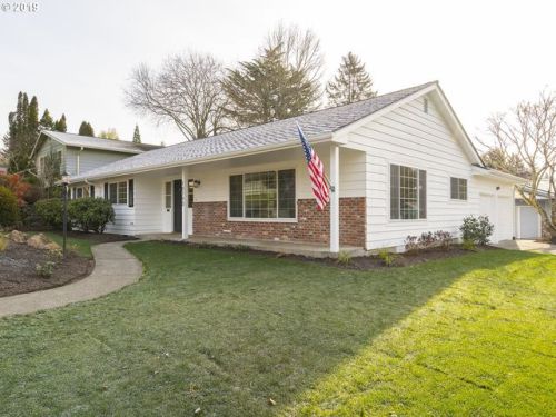 10790 Wakefield St, Portland, OR 97225-5113