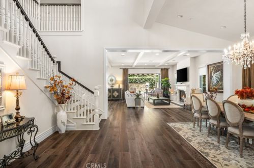 22 Shadybend, Irvine CA  92602-0844 exterior