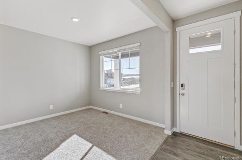 6227 B Street Rd, Greeley, CO 80634-5017