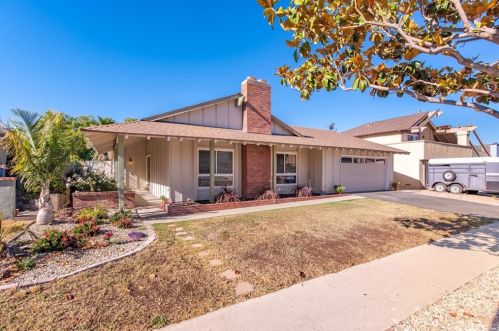 2370 Larch St, Simi Valley, CA 93065-2536