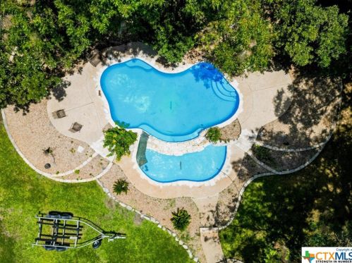 139 Paseo Del Rio, Seguin, TX 78155-0161