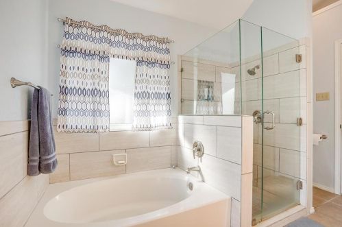 7133 Summerset Dr, Fort Worth TX  76126-4534 exterior