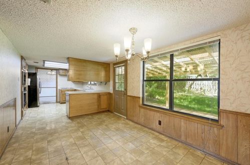 1500 Ben Crenshaw Way, Austin TX  78746-6120 exterior