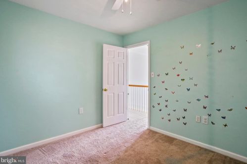 510 Crosswinds Dr, Charles Town WV  25414-3942 exterior