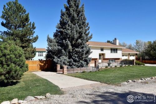 208 Bradley Dr, Fort Collins, CO 80524-8748