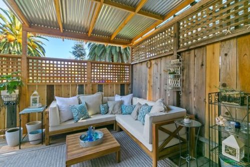 949 Marlin Dr, Vista, CA 92084-5652