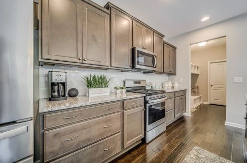122 Stargaze Rdg, Holly Springs, GA 30114-5148