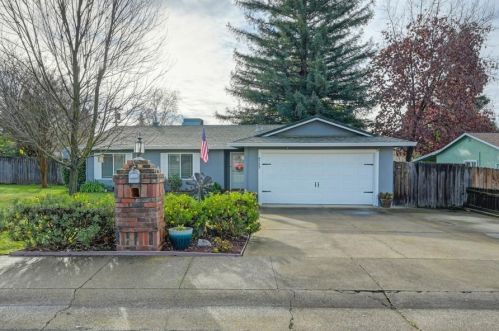 8732 Mandan Ct, Citrus Heights, CA 95662-2318