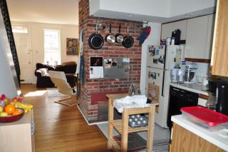 2117 Naudain St, Philadelphia PA  19146-1218 exterior