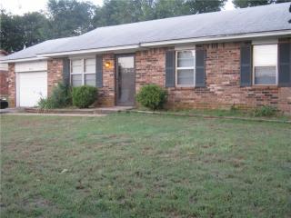 3304 Birch Ln, Edmond, OK 73034-8251