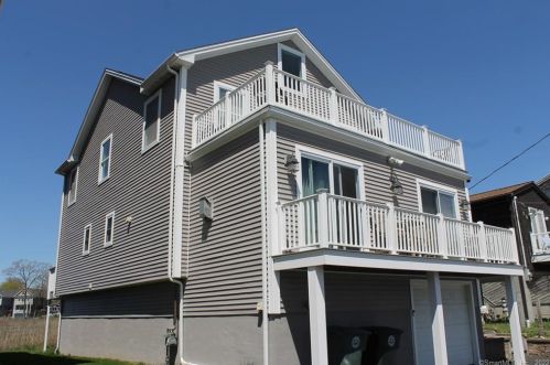 76 Melba St, Milford, CT 06460-7437